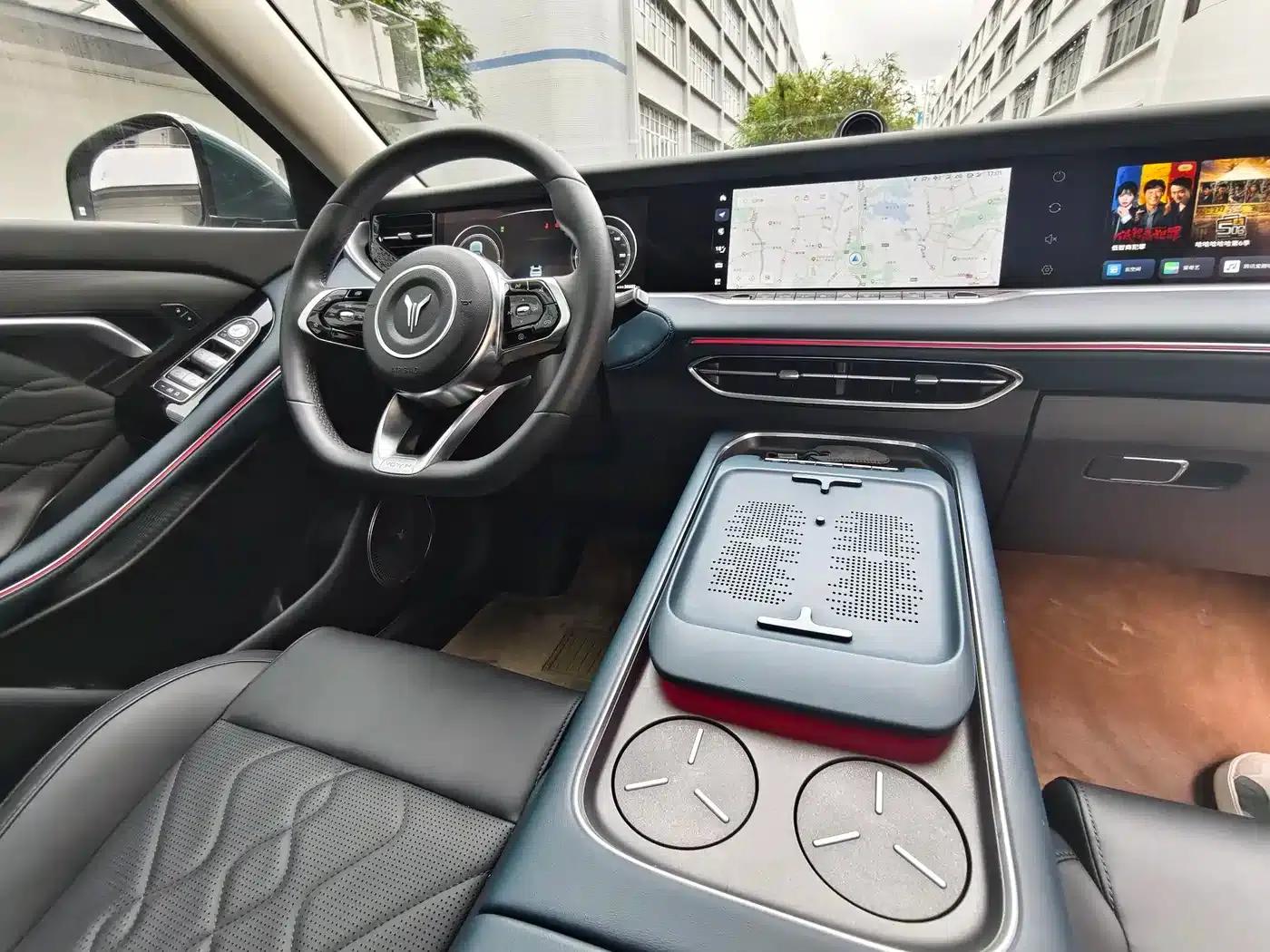 Voyah Free 2024 Model - Extended Range Intelligent Driving Edition — миниатюра 23