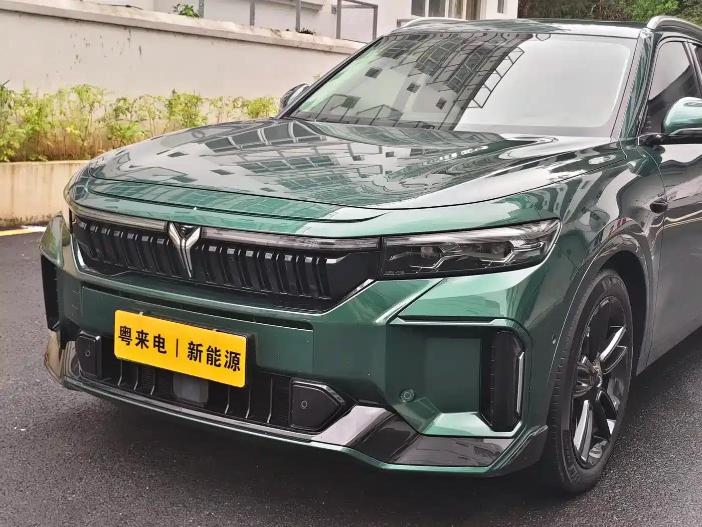 Voyah Free 2024 Model - Extended Range Intelligent Driving Edition — миниатюра 6