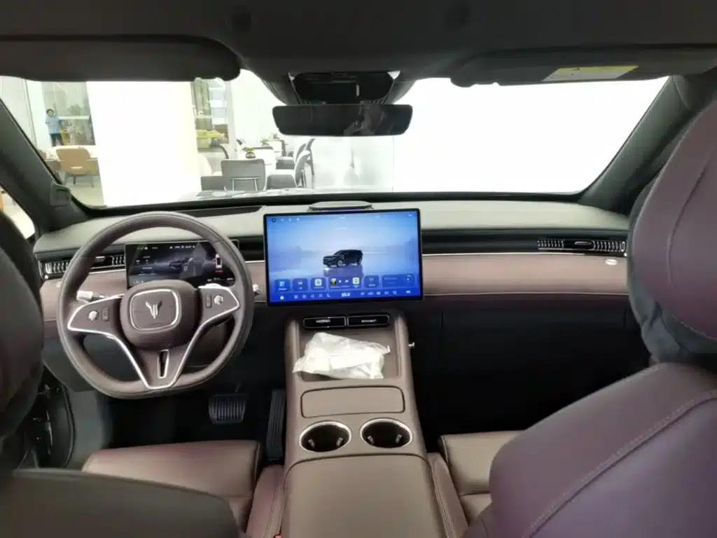 Voyah Free 2025 Free+ 4WD Qiankun Edition — миниатюра 16
