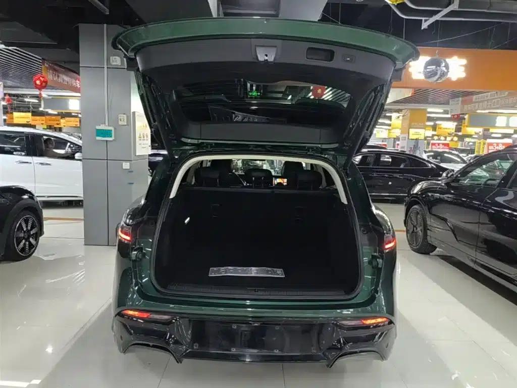 Voyah Free 2024 Model - Extended Range Intelligent Driving Edition — миниатюра 19
