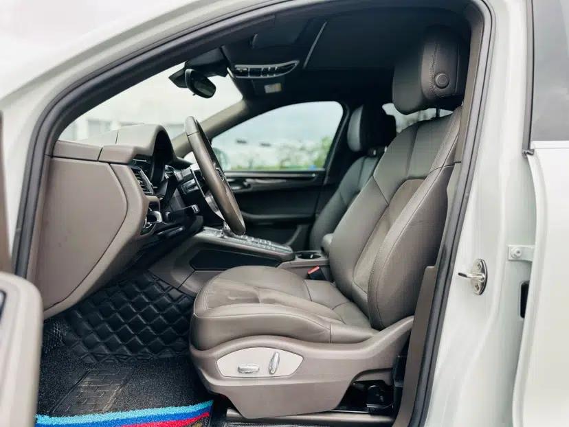 Porsche Macan 2017 Macan S 3.0T — миниатюра 15