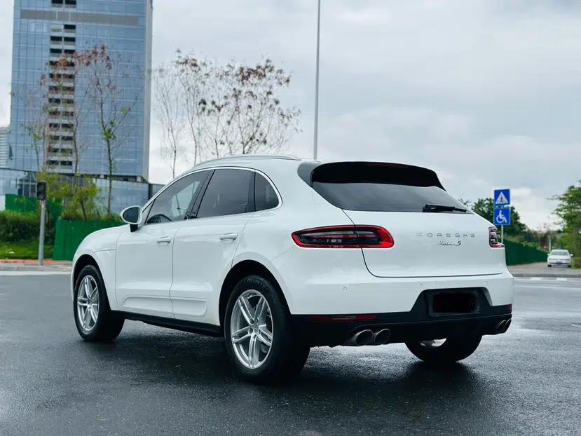Porsche Macan 2017 Macan S 3.0T — миниатюра 5