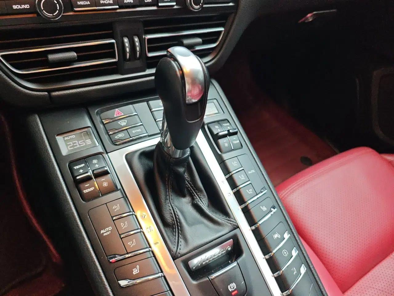 Porsche Macan 2020 Macan 2.0T — миниатюра 15