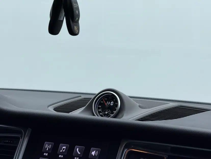 Porsche Macan 2017 Macan 2.0T — миниатюра 17