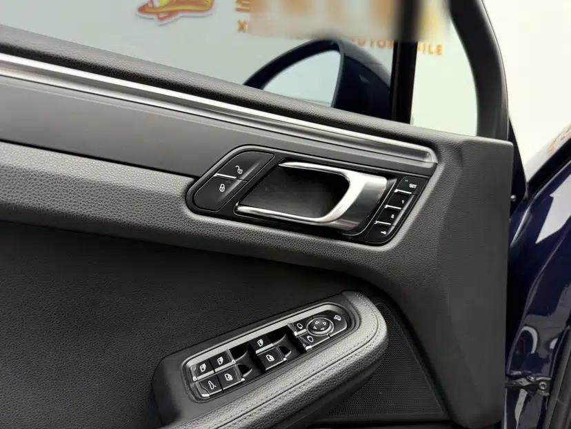 Porsche Macan 2017 Macan 2.0T — миниатюра 19