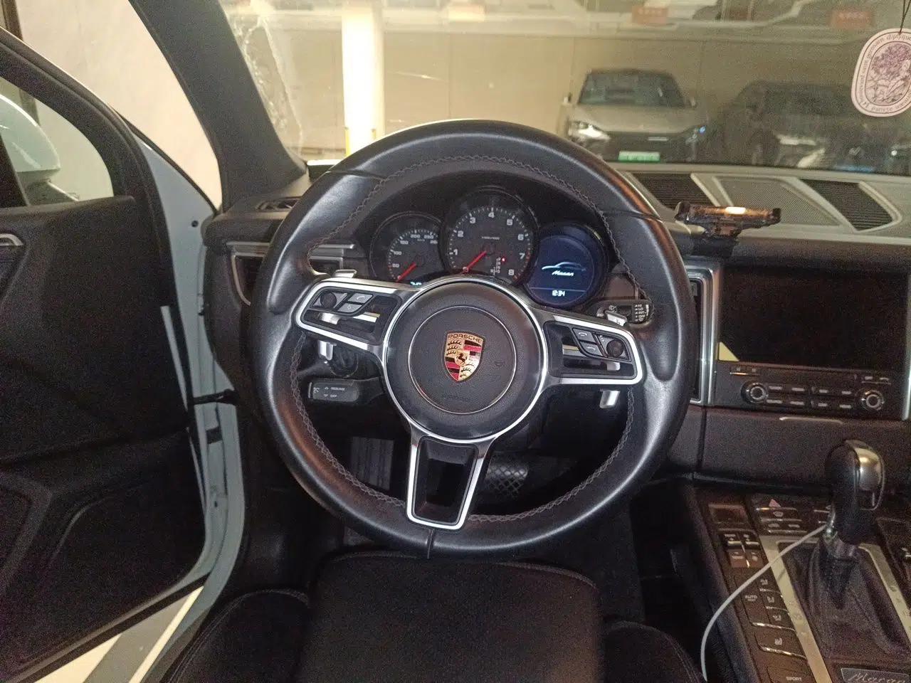 Porsche Macan 2017 Macan 2.0T — миниатюра 11
