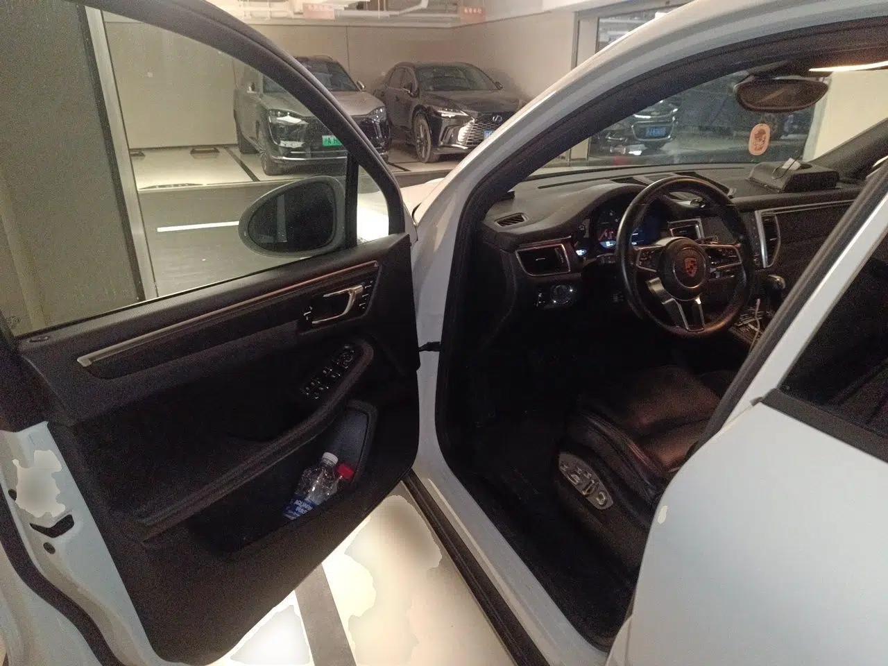 Porsche Macan 2017 Macan 2.0T — миниатюра 17