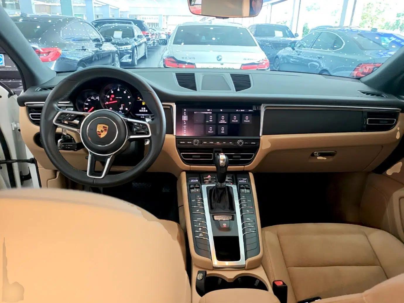 Porsche Macan 2018 Macan 2.0T — миниатюра 12