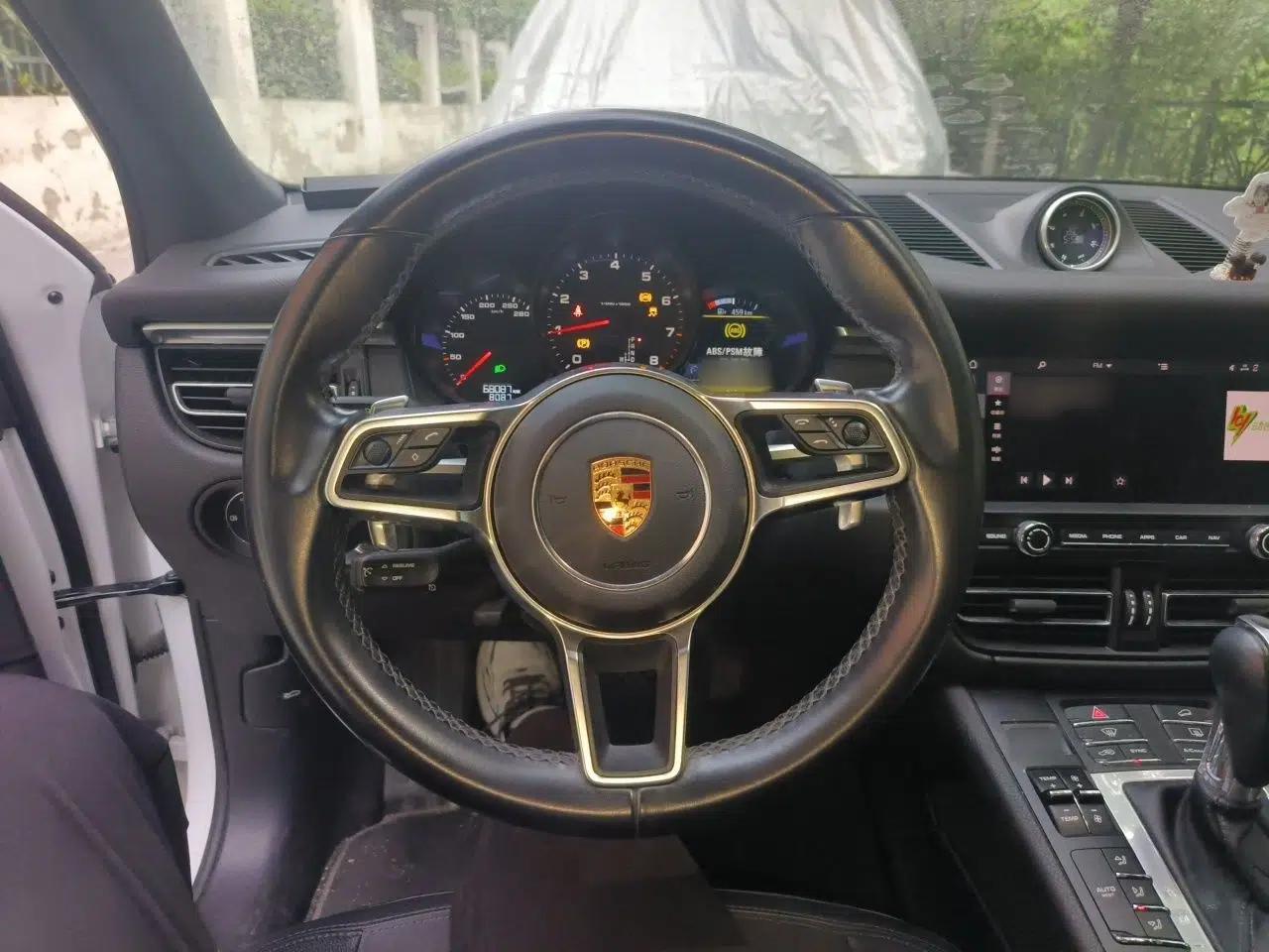 Porsche Macan 2018 Macan 2.0T — миниатюра 11
