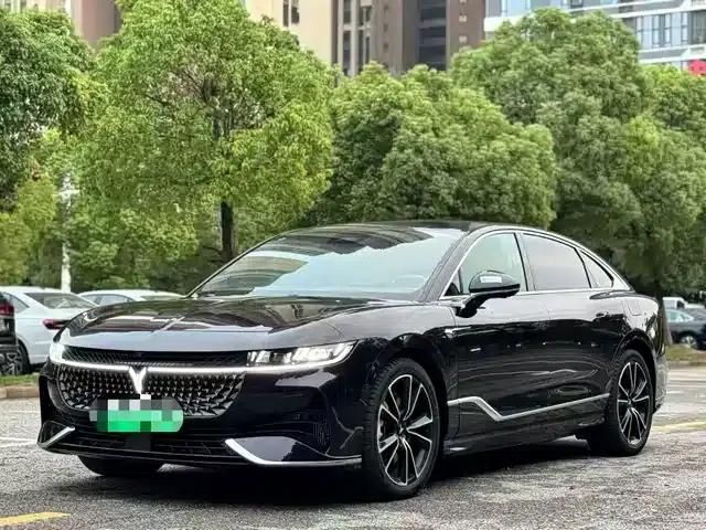 Voyah Chasing the Light 2024 PHEV AWD Long Range Flagship Edition