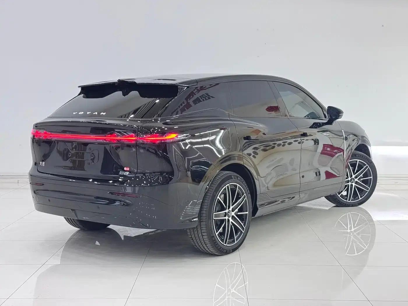 Voyah 2025 Four-Wheel Drive Qiankun Edition — миниатюра 11