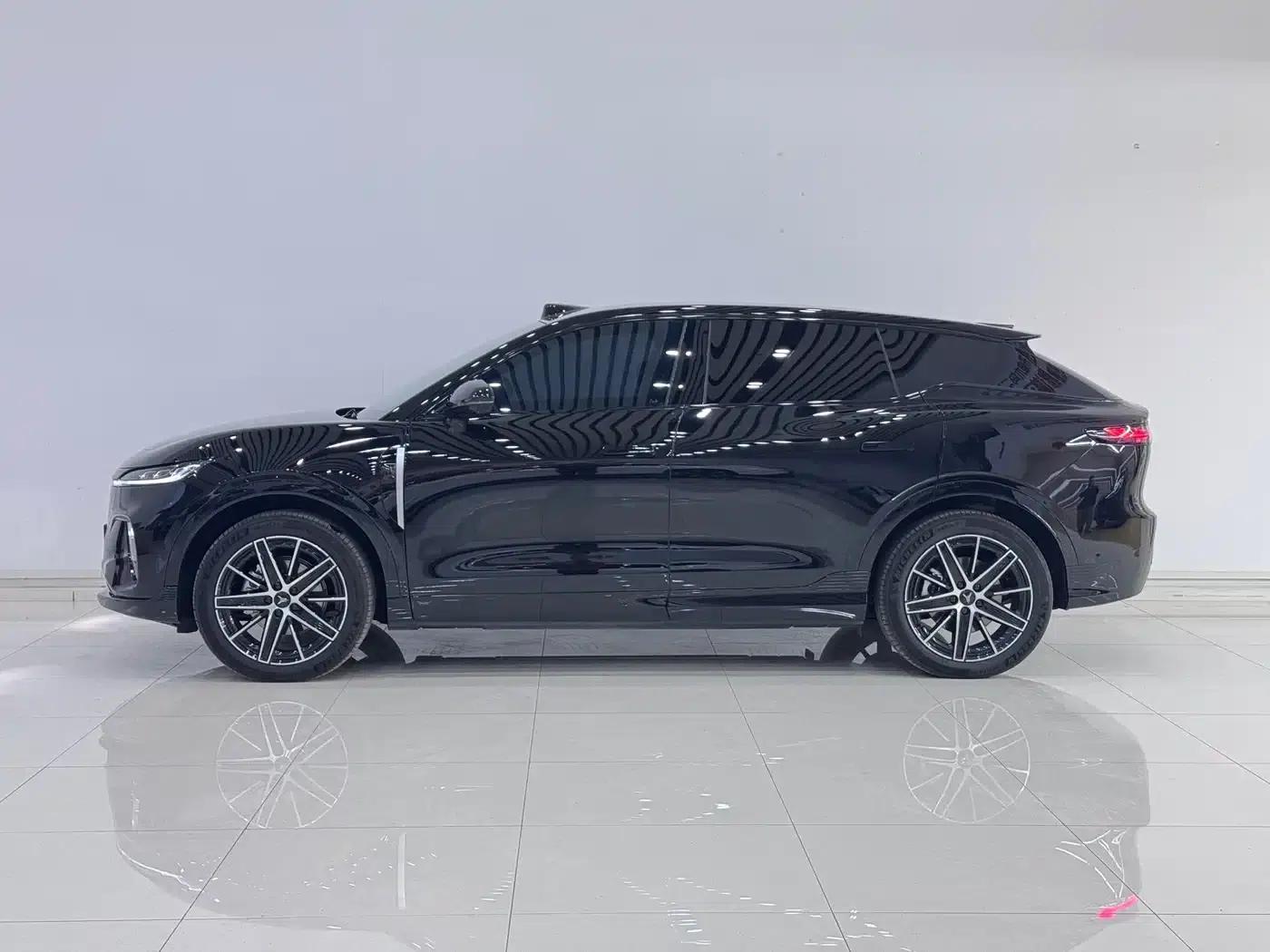Voyah 2025 Four-Wheel Drive Qiankun Edition — миниатюра 13