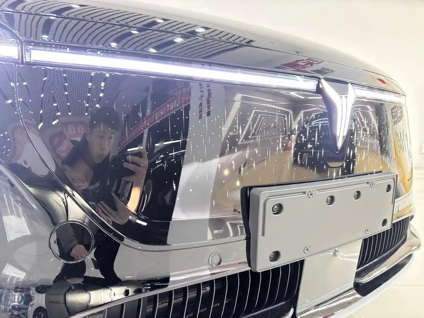 Voyah 2025 Four-Wheel Drive Qiankun Edition — миниатюра 16