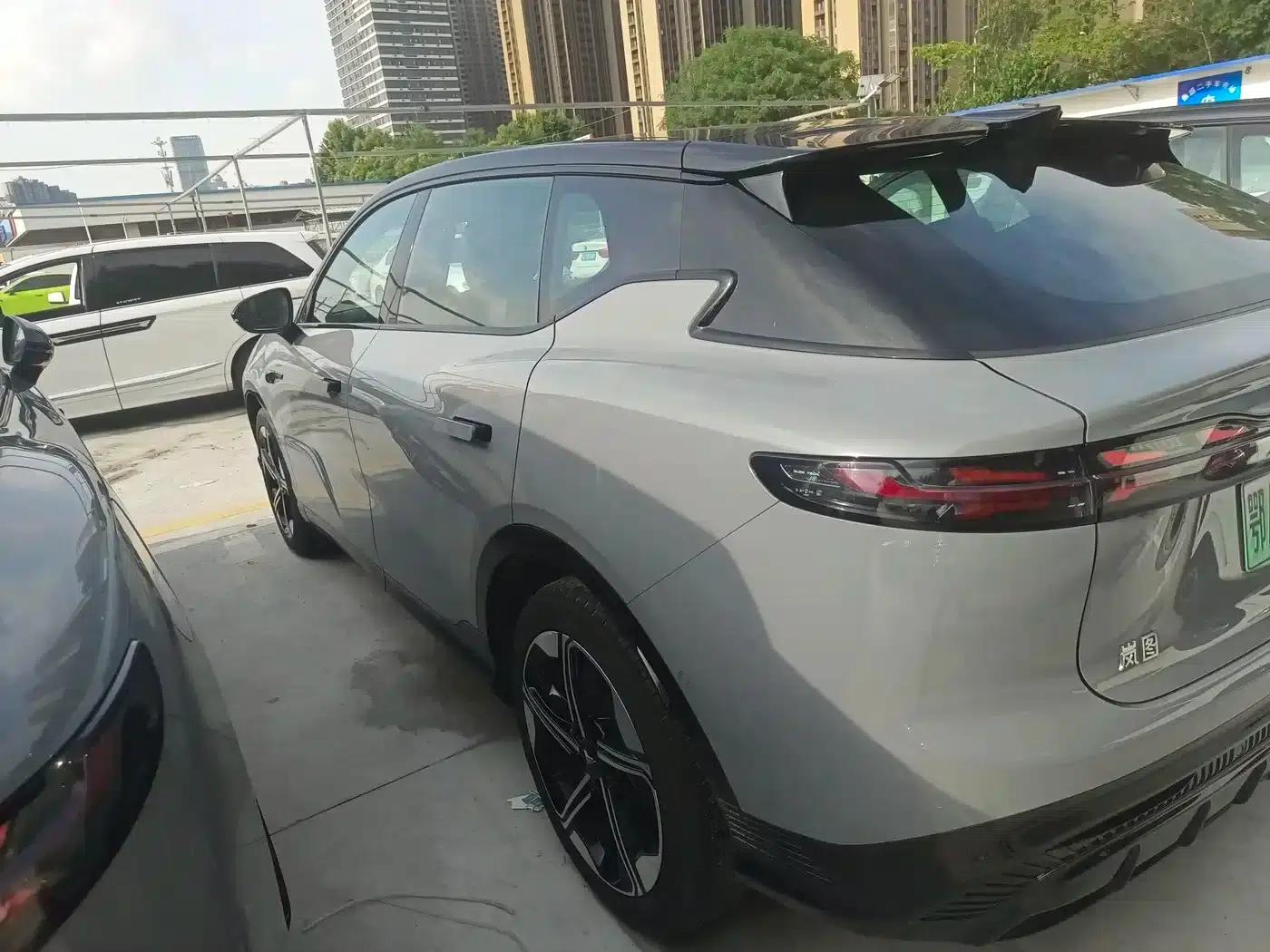 Voyah 2024 Long Range Supercharging Edition — миниатюра 13