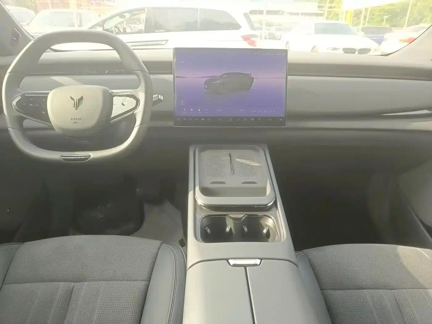Voyah 2024 Long Range Supercharging Edition — миниатюра 8