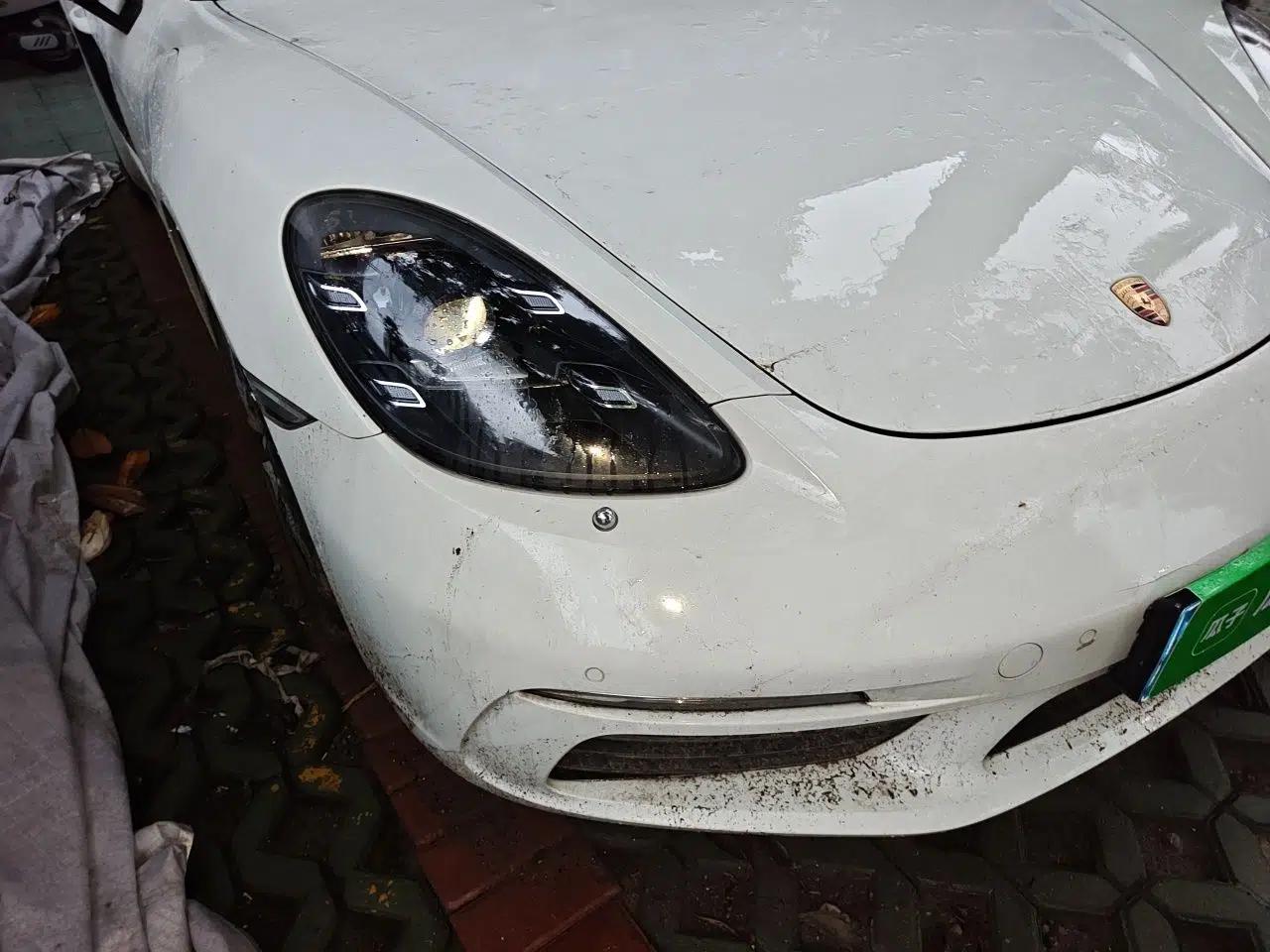 Porsche 718 2018 Cayman 2.0T — миниатюра 7