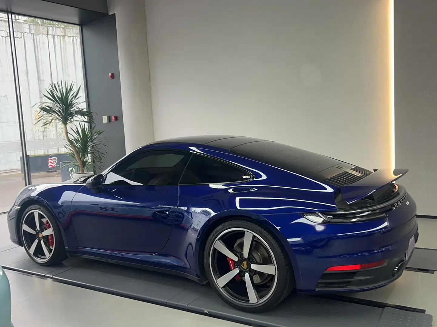 Porsche 911 2020 Carrera 3.0T — миниатюра 4