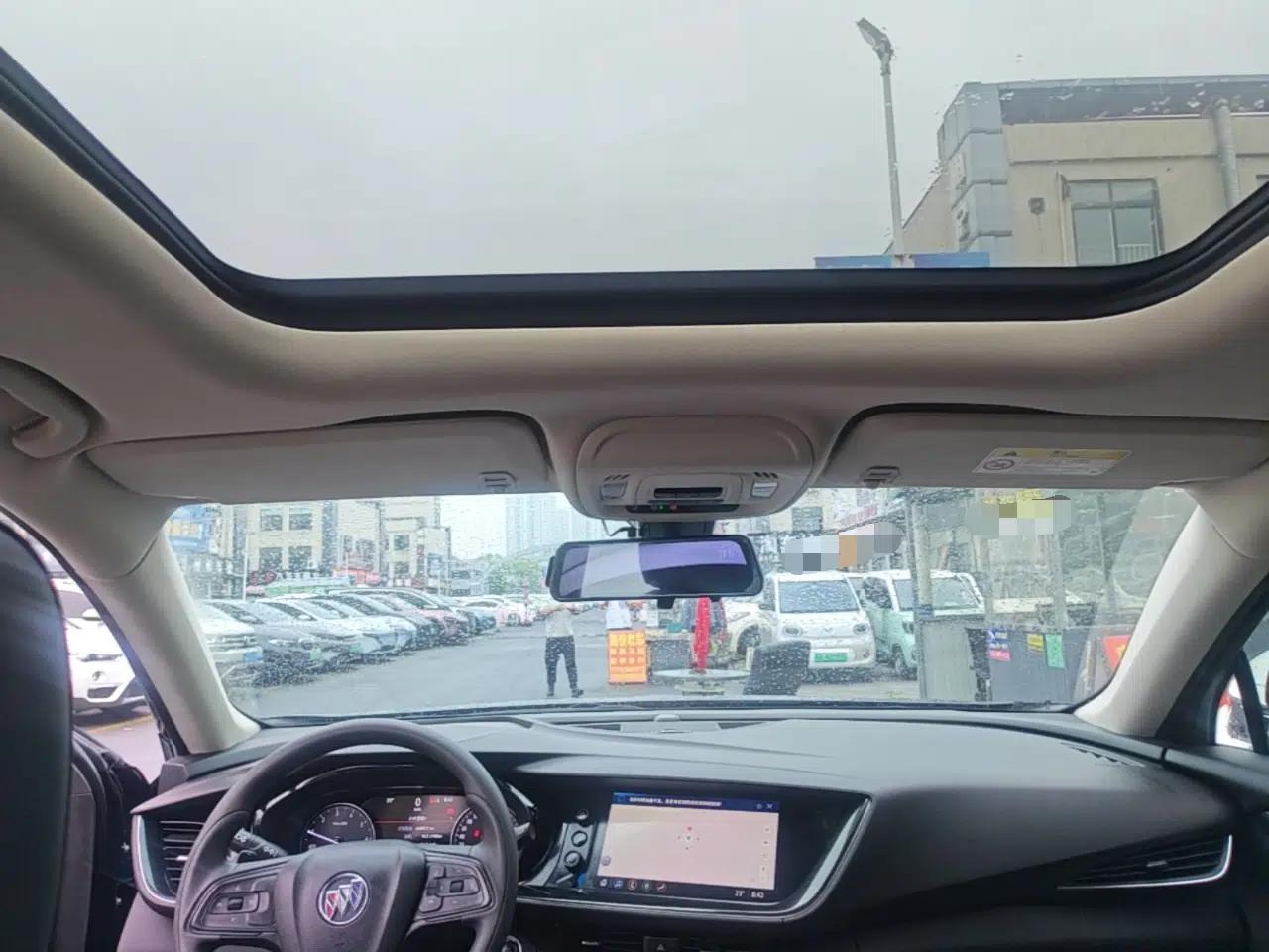 Buick Envision 2020 Onix S 652T Two-Wheel Drive Elite Model — миниатюра 22