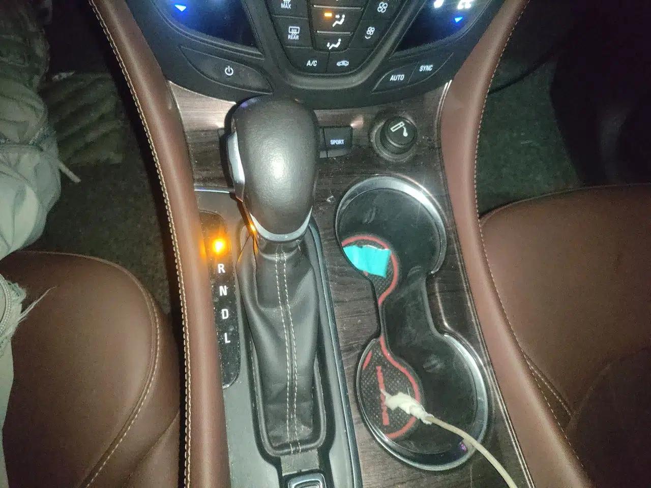 Buick Envision 2017 28T Four-Wheel Drive Elite Model — миниатюра 15