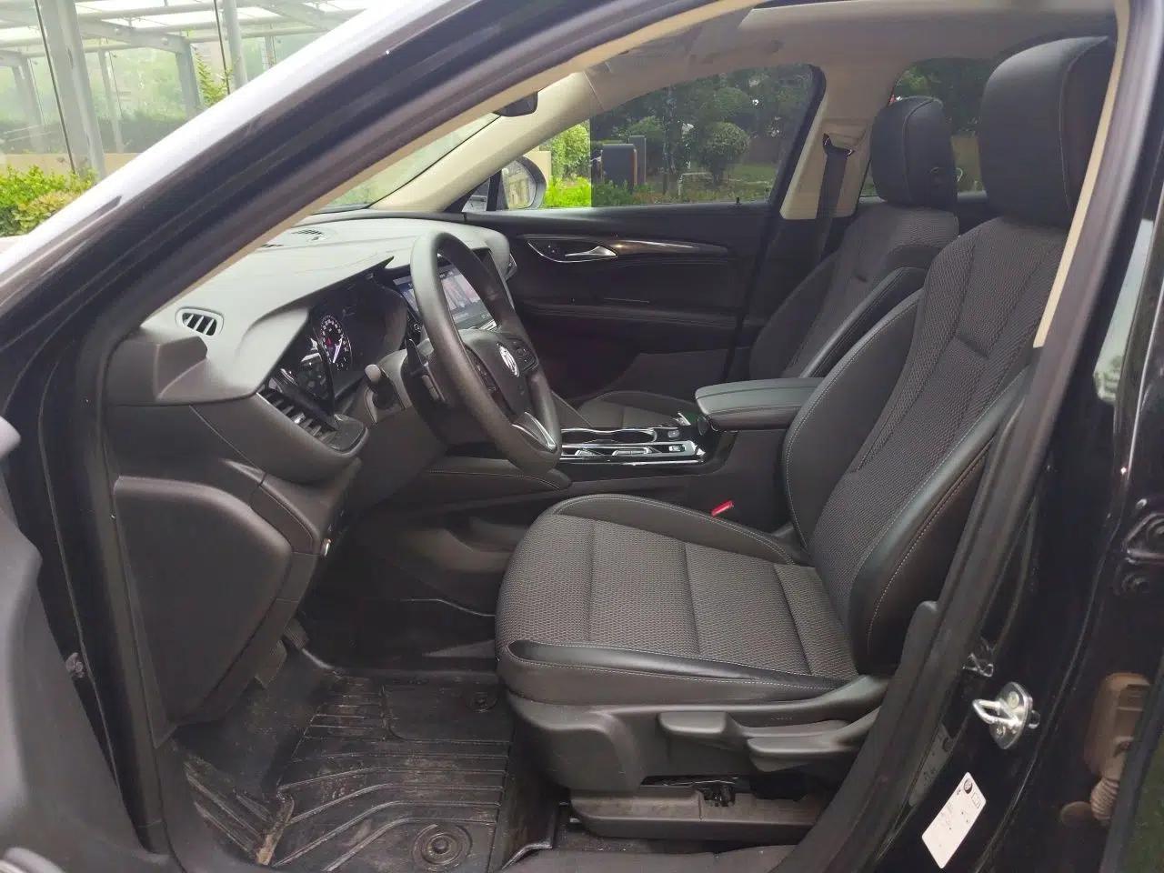 Buick Envision 2022 Encore S 652T Two-Wheel Drive Elite Model — миниатюра 12