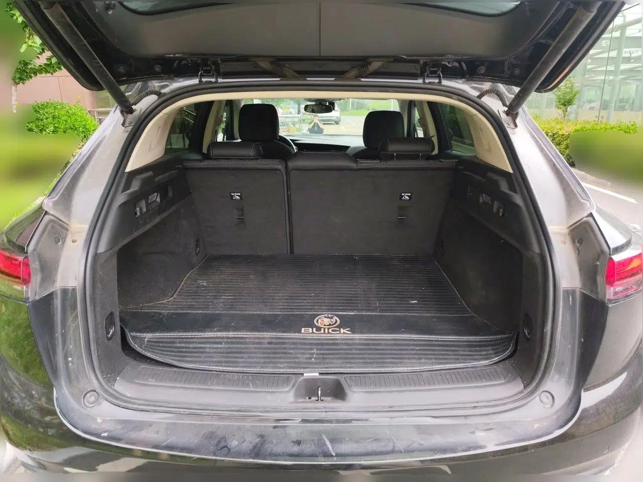 Buick Envision 2022 Encore S 652T Two-Wheel Drive Elite Model — миниатюра 16