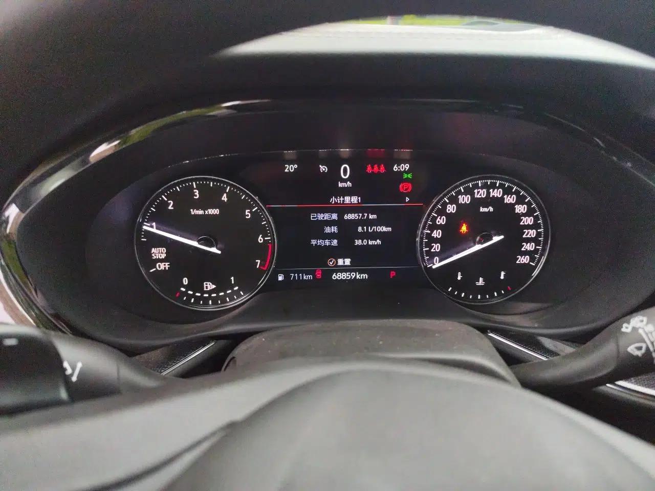 Buick Envision 2022 Encore S 652T Two-Wheel Drive Elite Model — миниатюра 8