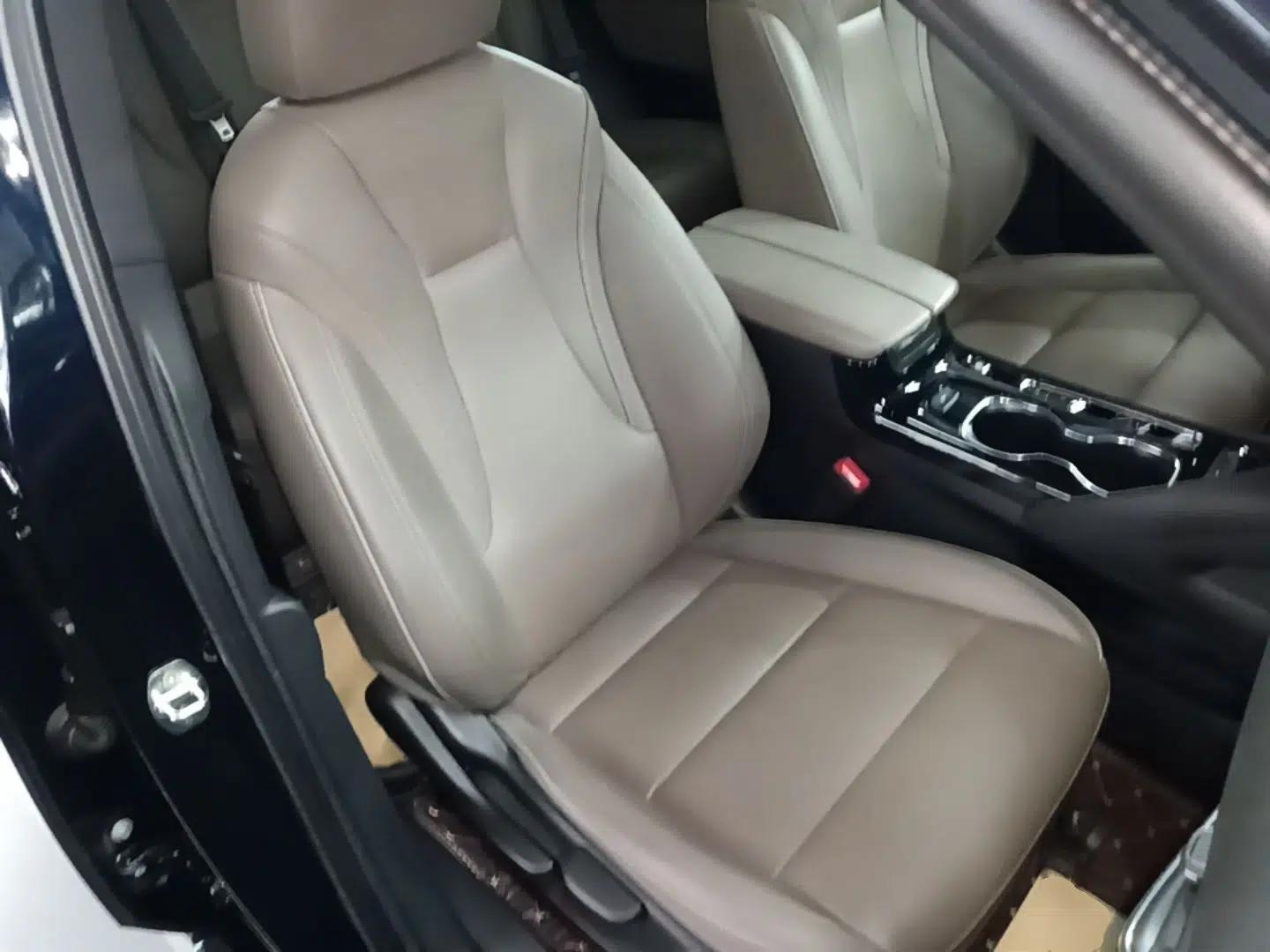 Buick Envision 2021 Encore Plus 652T Five-Seat Luxury Model — миниатюра 23