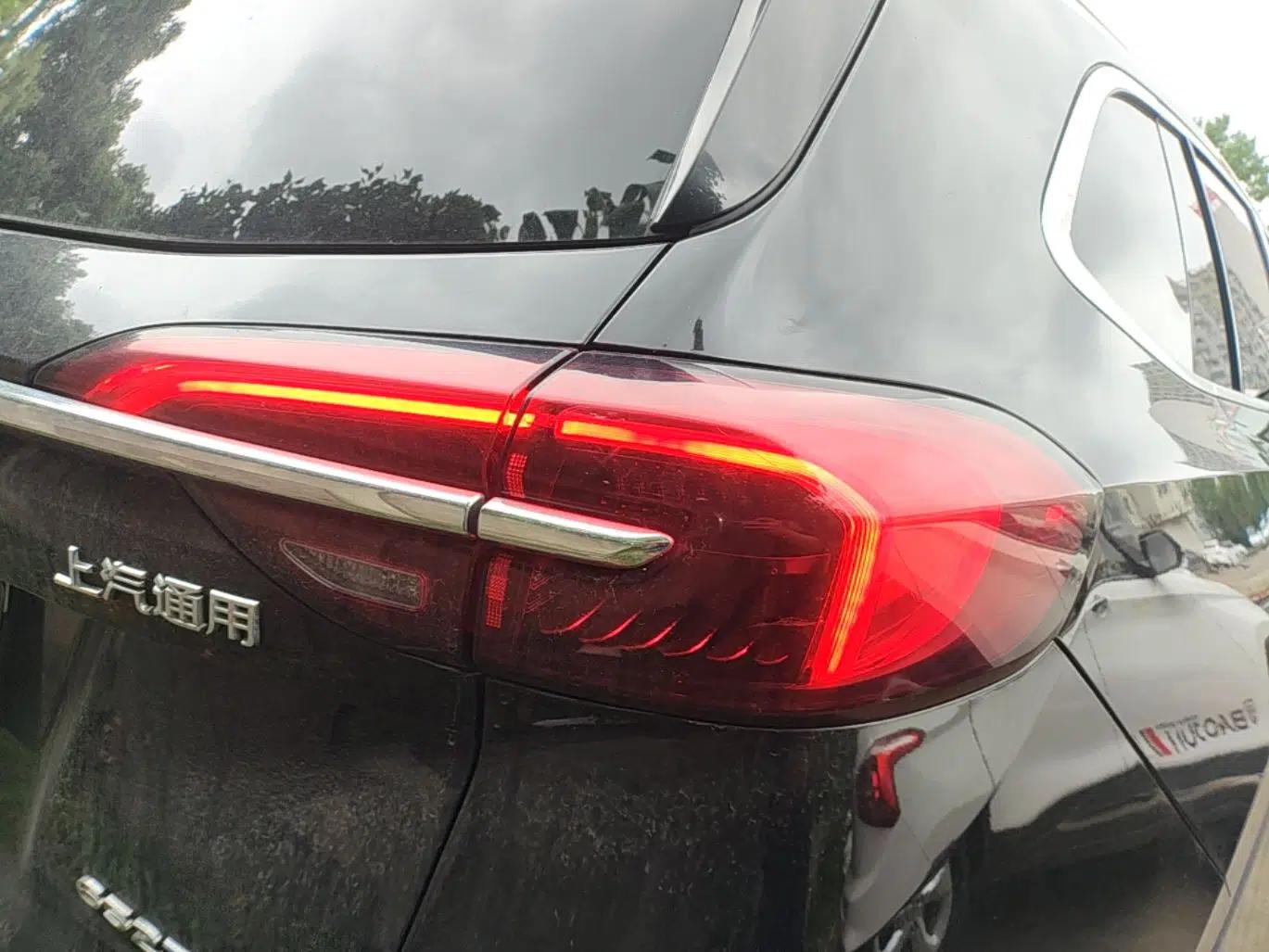 Buick Envision 2021 Encore Plus 652T Five-Seat Luxury Model — миниатюра 7