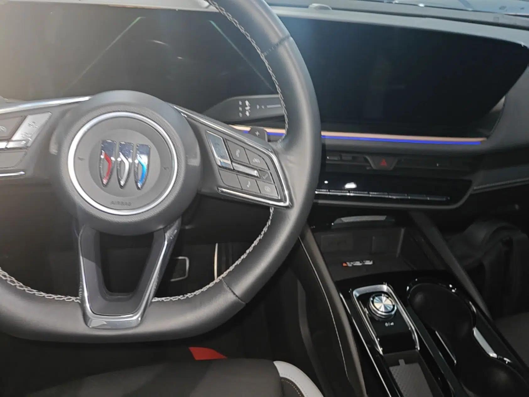 Buick Envision 2024 Encore S 25T Ignite Black Style Edition — миниатюра 16