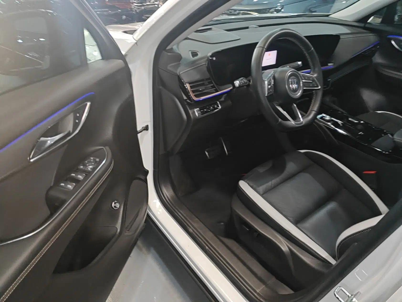 Buick Envision 2024 Encore S 25T Ignite Black Style Edition — миниатюра 18