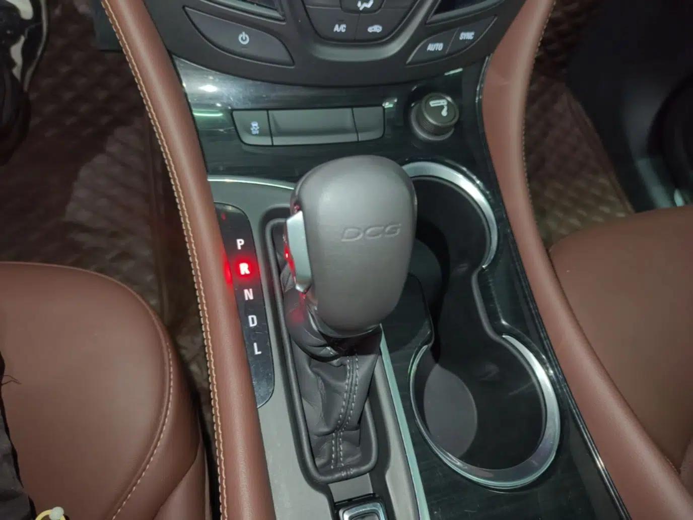 Buick Envision 2021 532T Two-Wheel-Drive Luxury Version — миниатюра 17