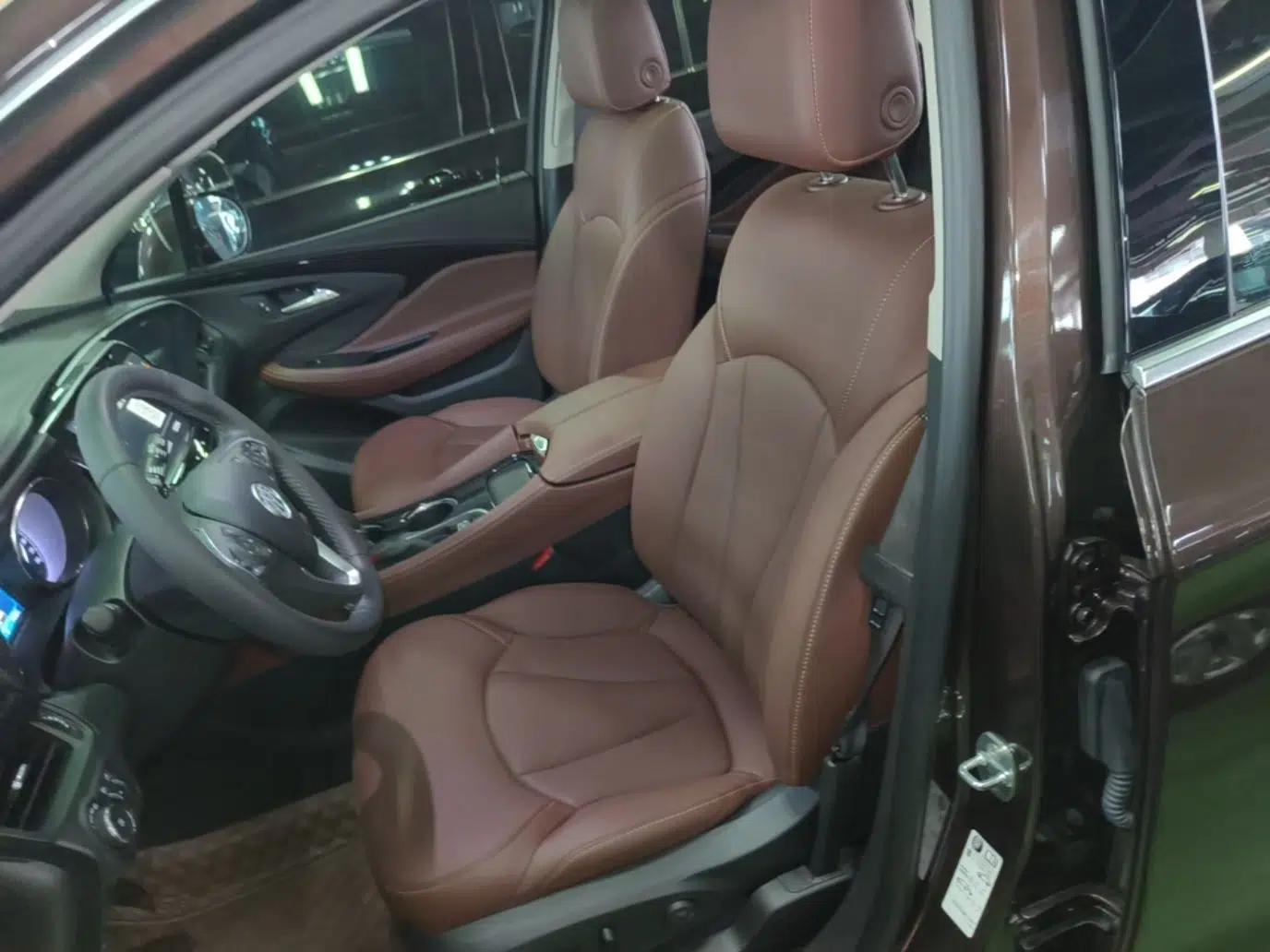 Buick Envision 2021 532T Two-Wheel-Drive Luxury Version — миниатюра 18