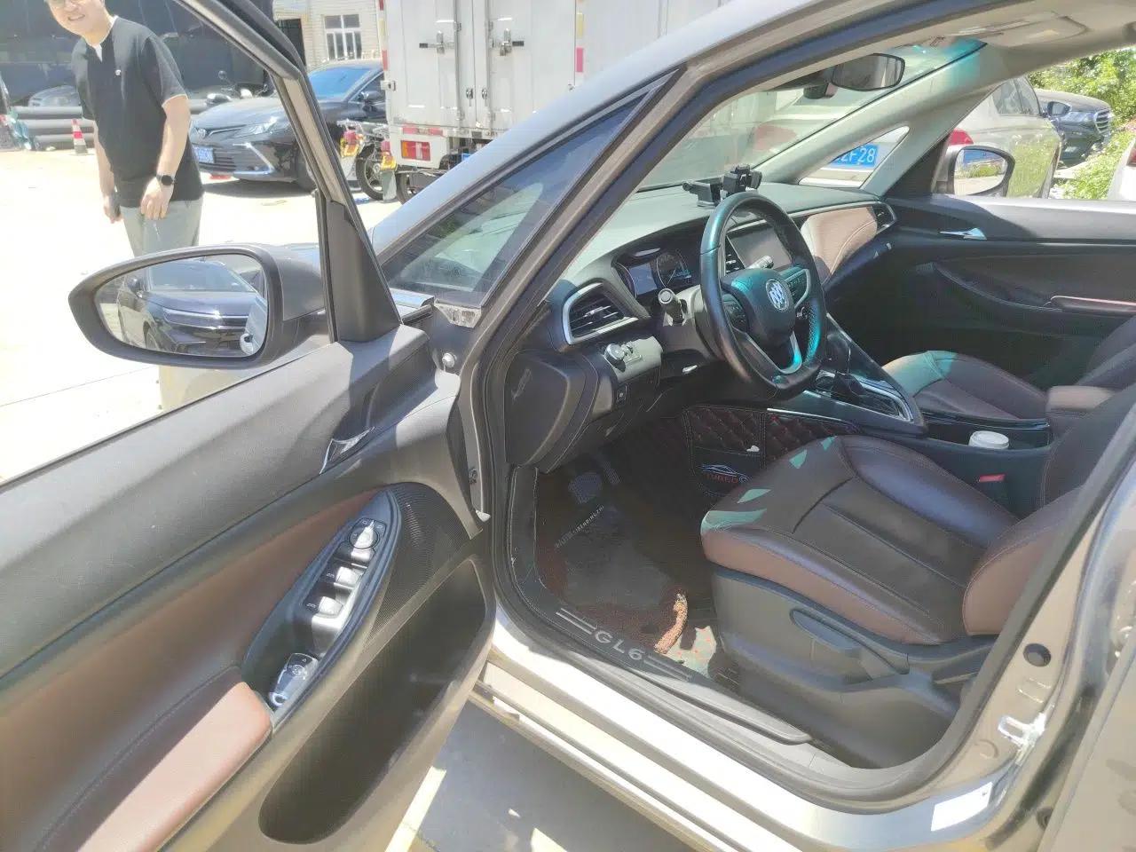 Buick GL6 2018 18T 6-Seater Luxury Model — миниатюра 17