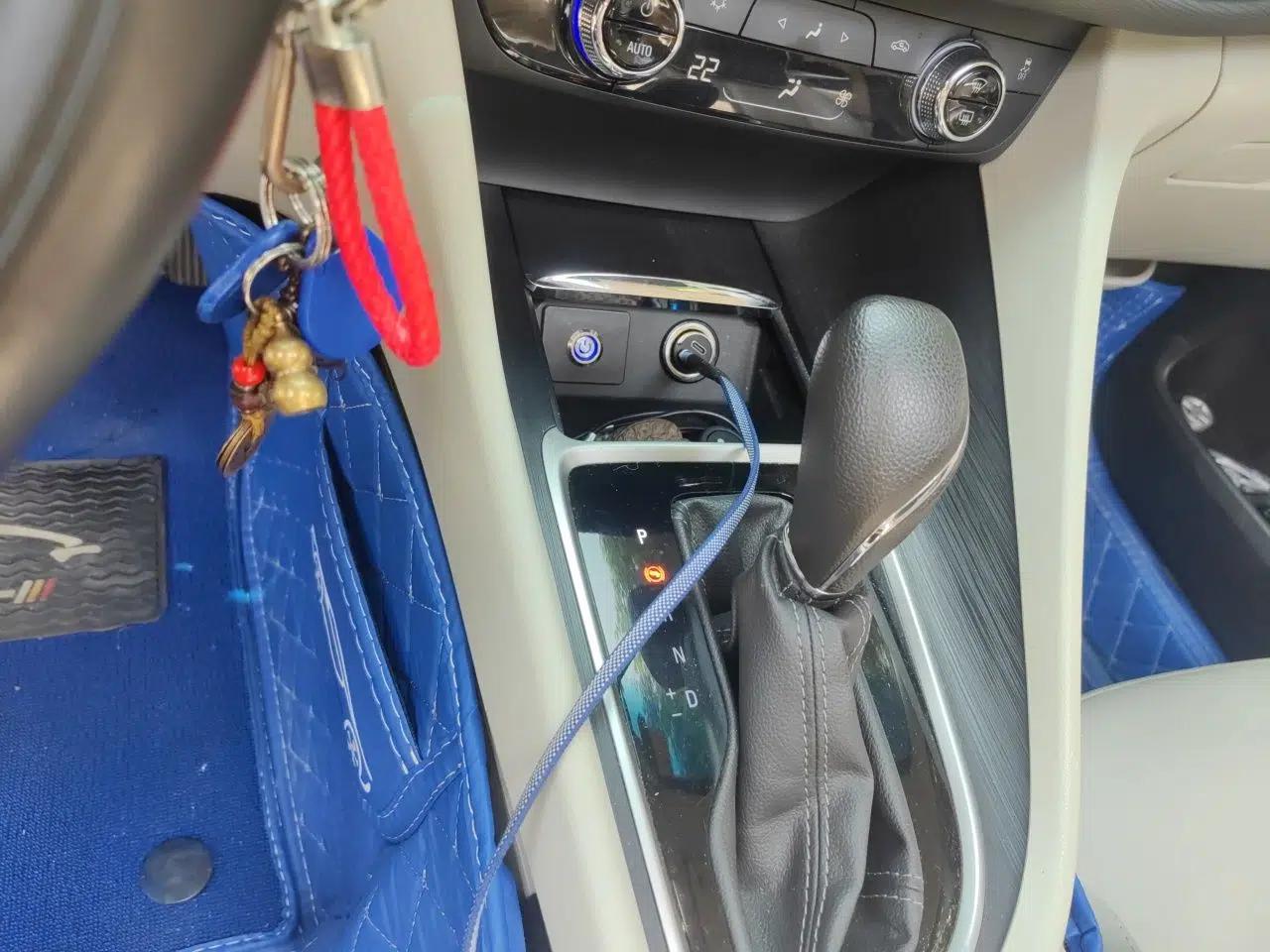 Buick GL6 2019 18T 6-Seater Elite Version China VI Standard — миниатюра 15