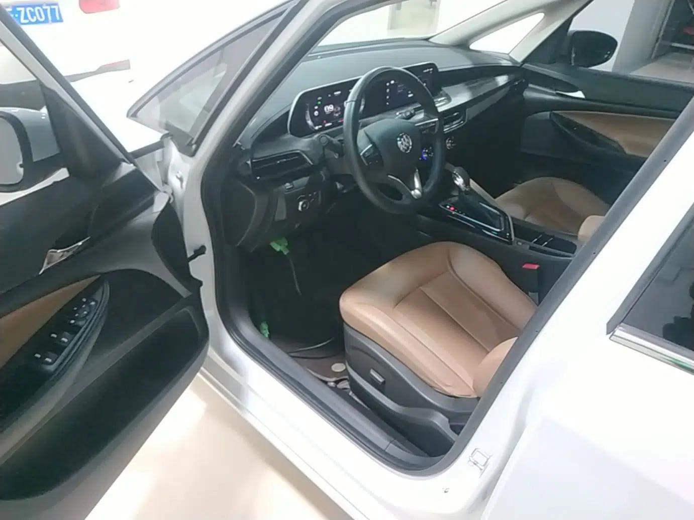 Buick GL6 2021 323T Mild Hybrid Connect Luxury Model — миниатюра 19