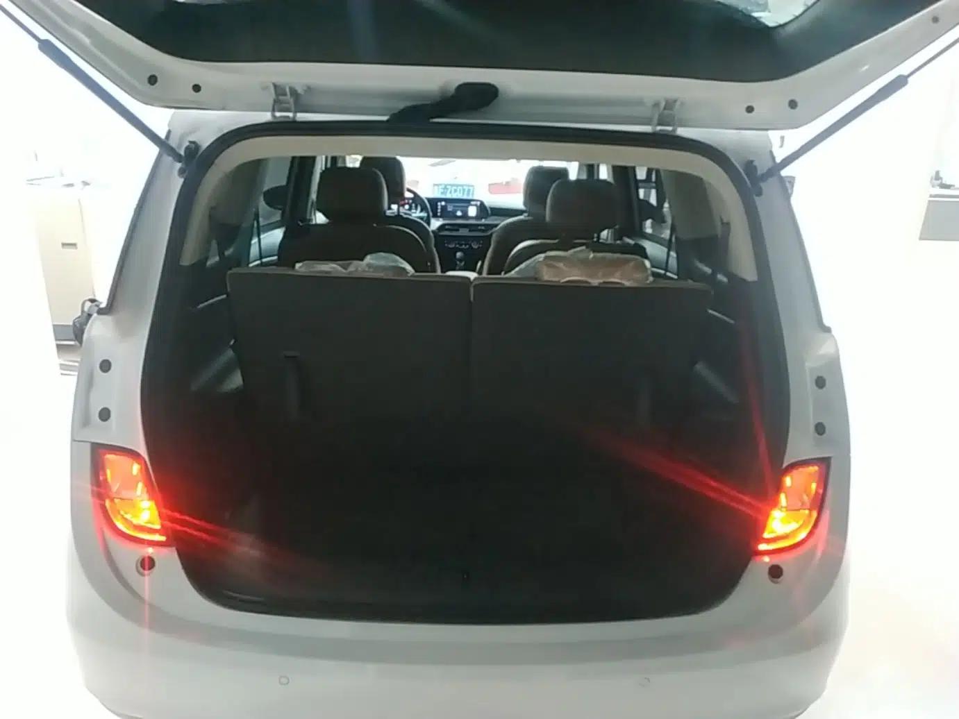 Buick GL6 2021 323T Mild Hybrid Connect Luxury Model — миниатюра 22