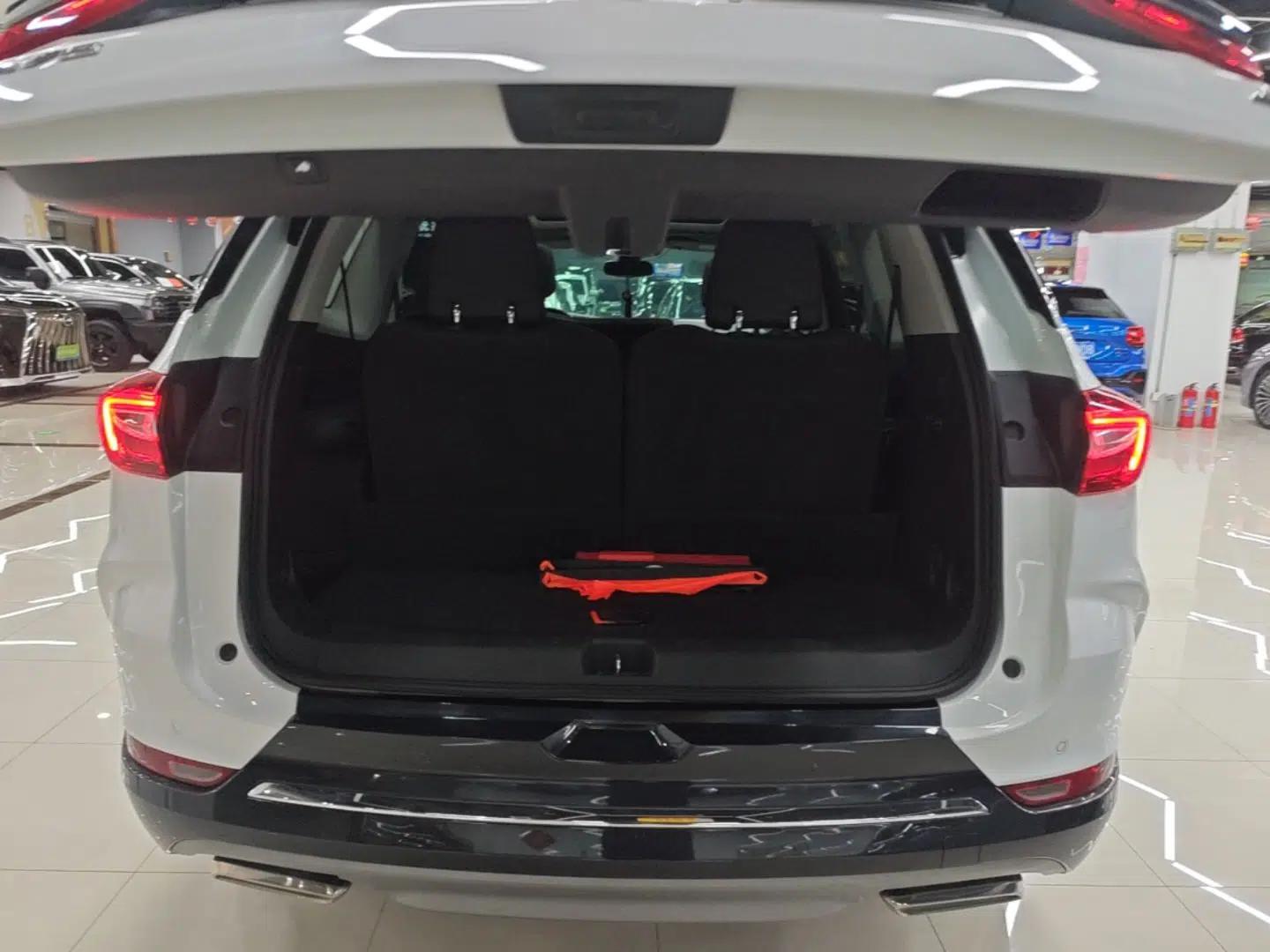 Buick Enclave 2020 28T Two-Wheel Drive Prestige Version — миниатюра 22