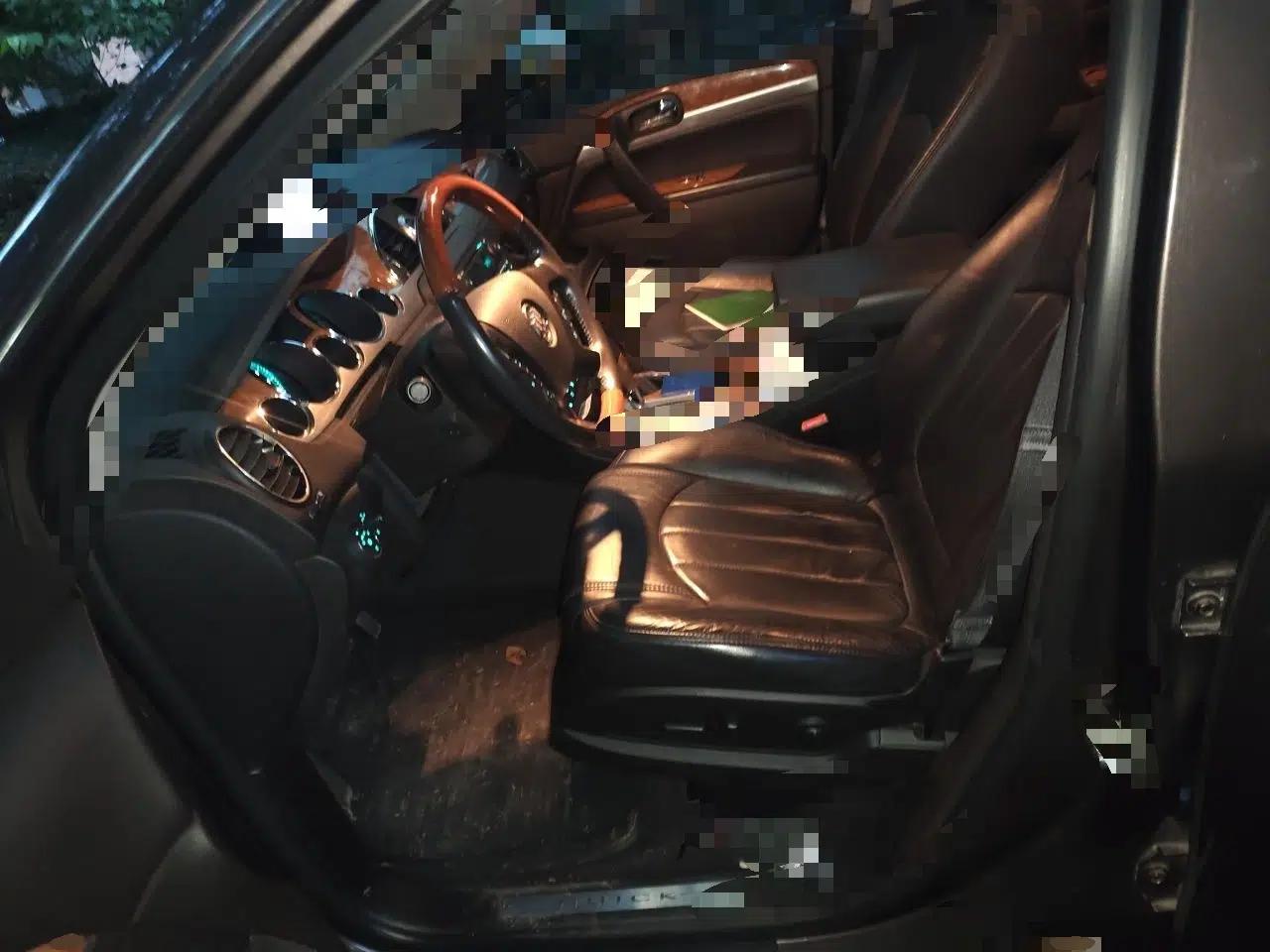 Buick Enclave 2010 3.6L Flagship Edition — миниатюра 16