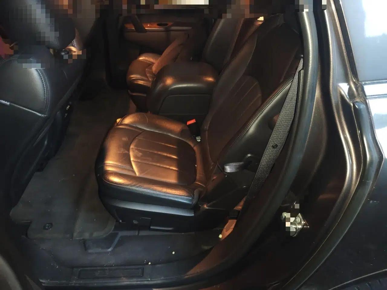 Buick Enclave 2010 3.6L Flagship Edition — миниатюра 18