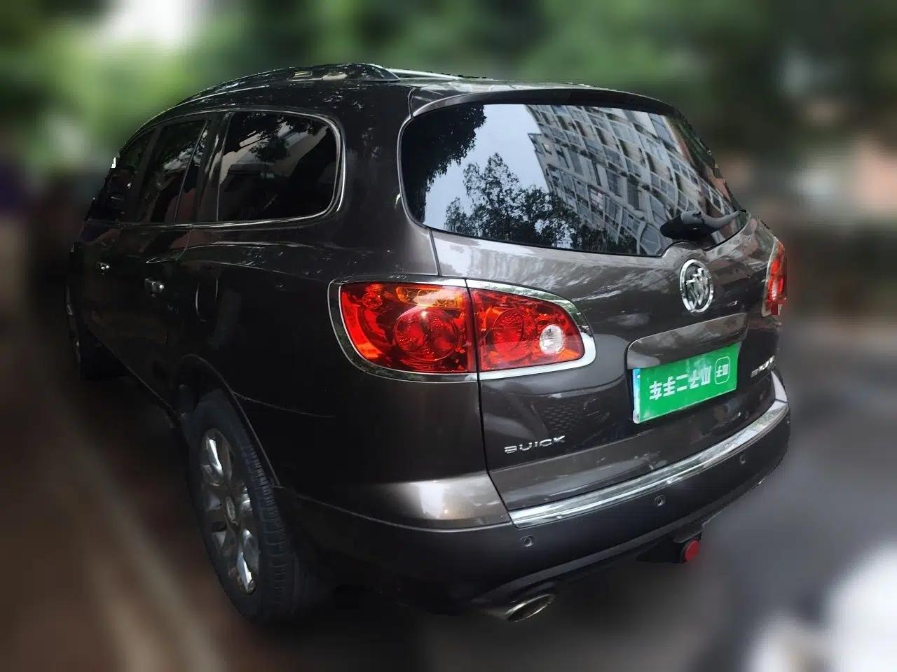 Buick Enclave 2010 3.6L Flagship Edition — миниатюра 4