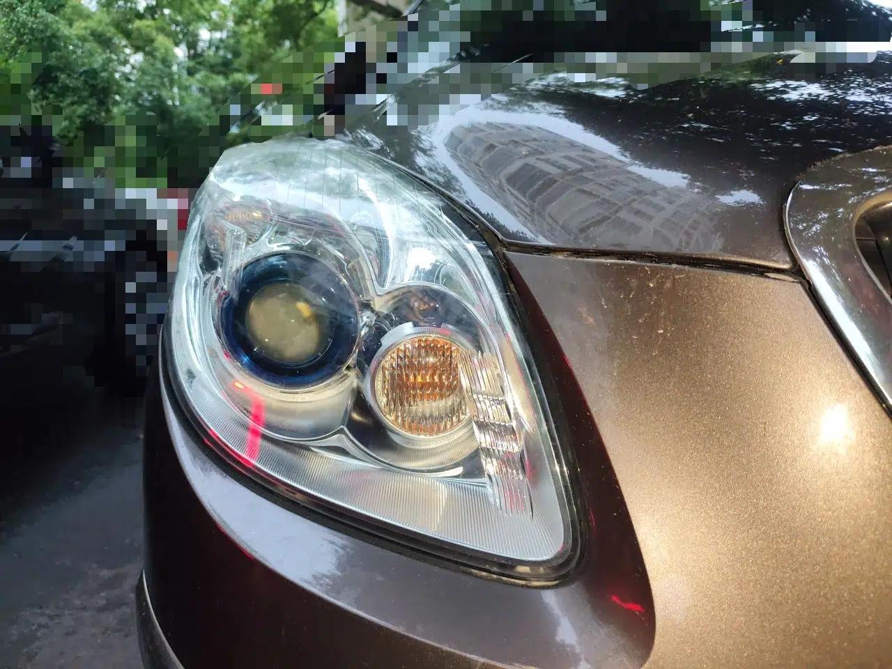 Buick Enclave 2010 3.6L Flagship Edition — миниатюра 7