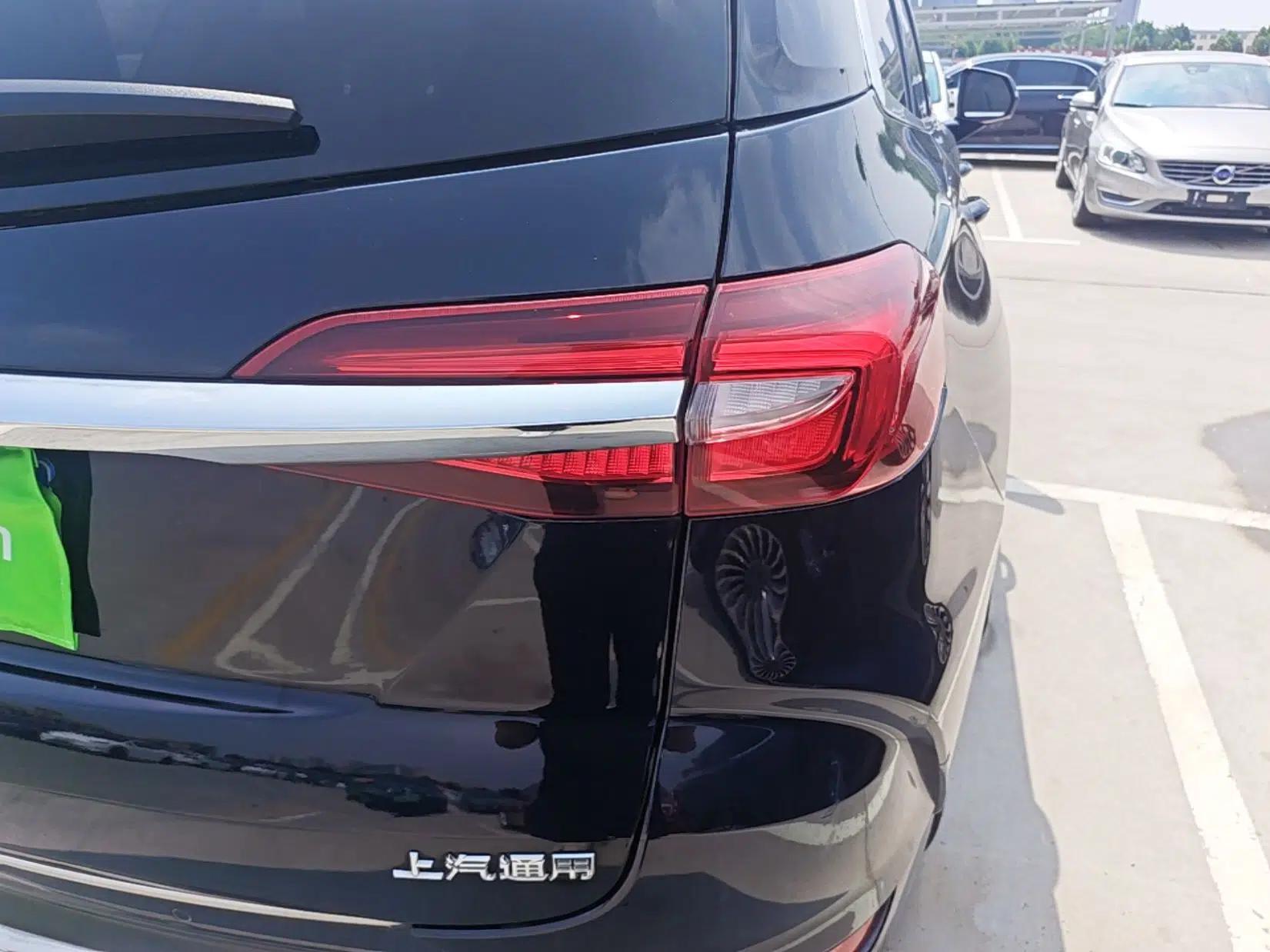 Buick Enclave 2020 28T Two-Wheel Drive Prestige Version — миниатюра 7