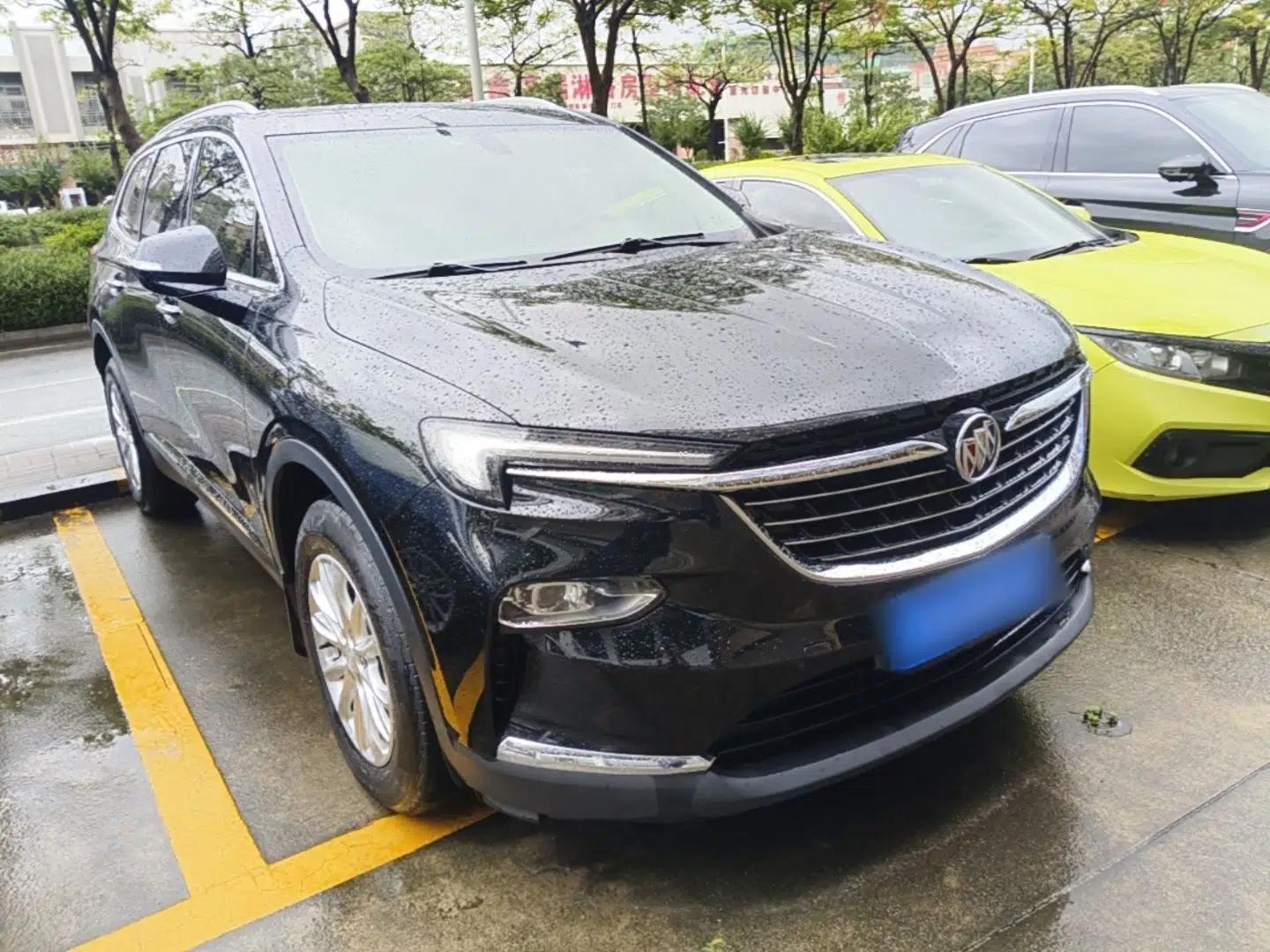 Buick Enclave 2020 28T Two-Wheel Drive Luxury Version — миниатюра 3