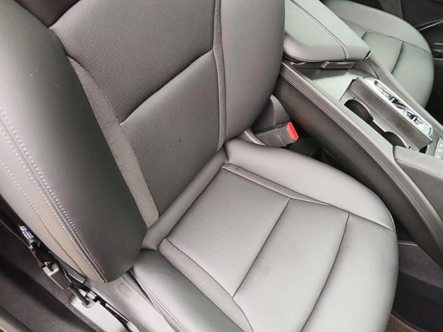 Buick Enclave 2020 28T Two-Wheel Drive Luxury Version — миниатюра 23
