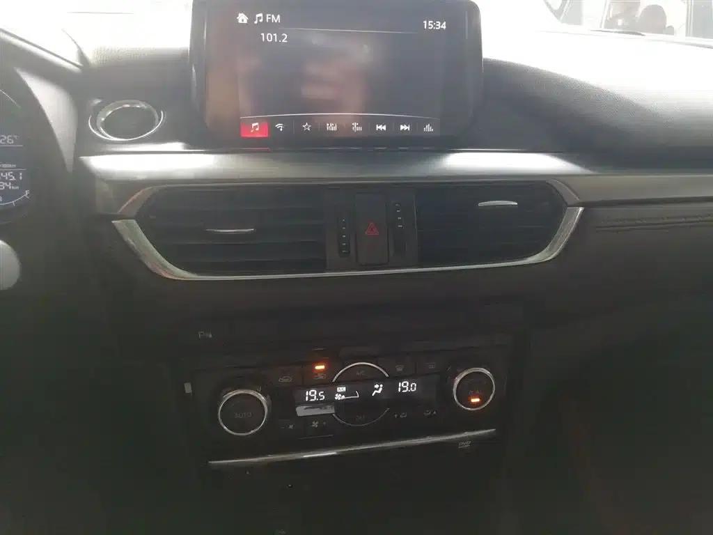 Mazda6 Atenza 2017 2.0L Blue Sky Luxury Edition — миниатюра 5
