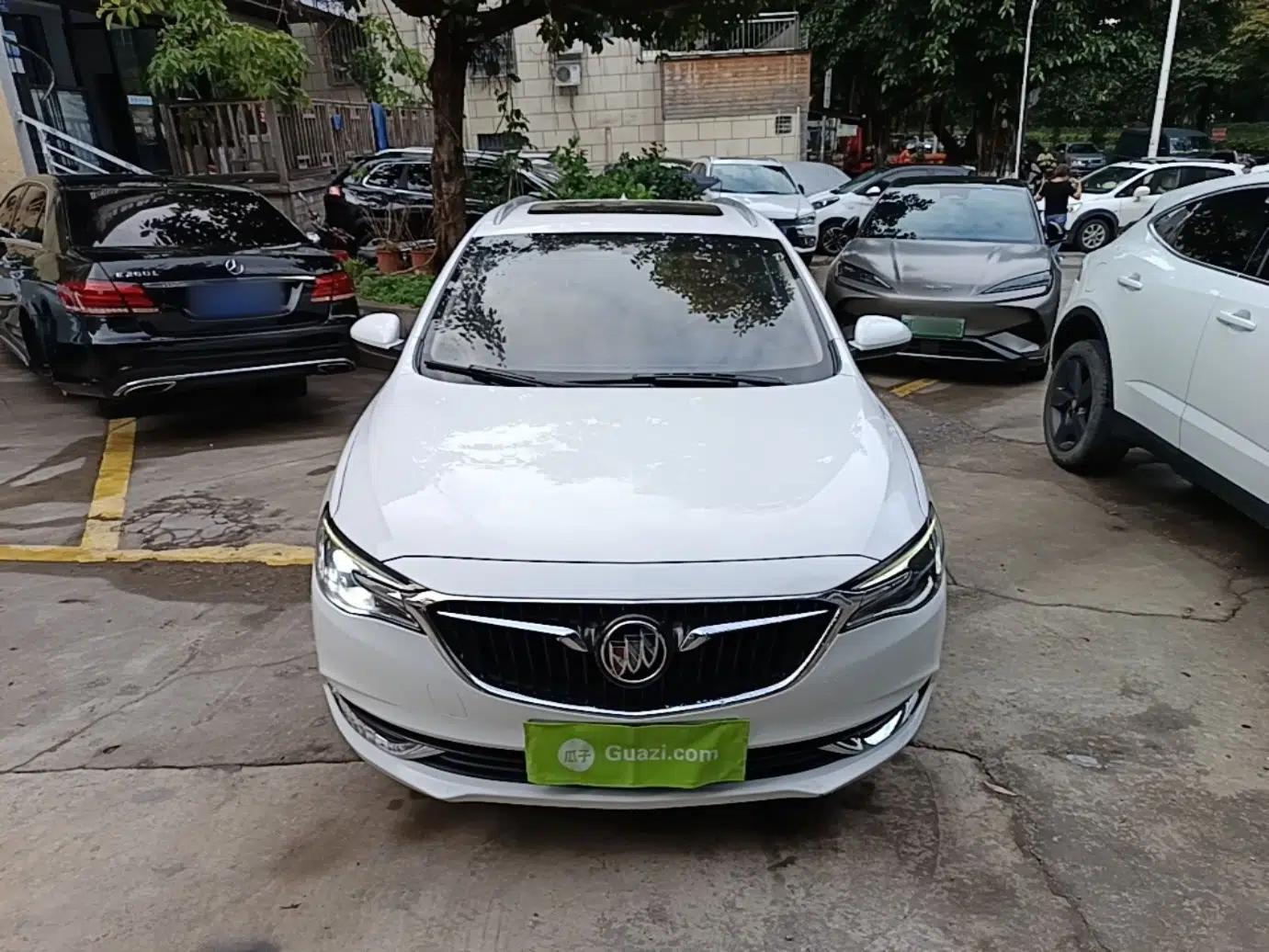 Buick Excelle GX 2018 18T Automatic Flagship Model — миниатюра 2