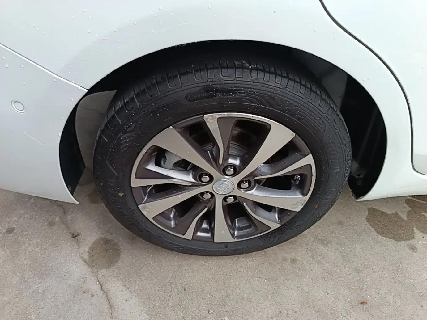 Buick Excelle GX 2018 18T Automatic Flagship Model — миниатюра 10