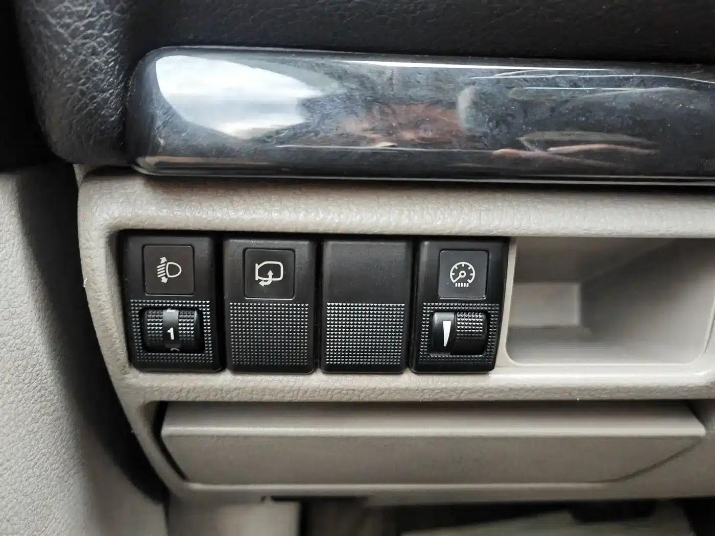 Mazda 6 2011 2.0L Automatic Fashion Edition — миниатюра 16