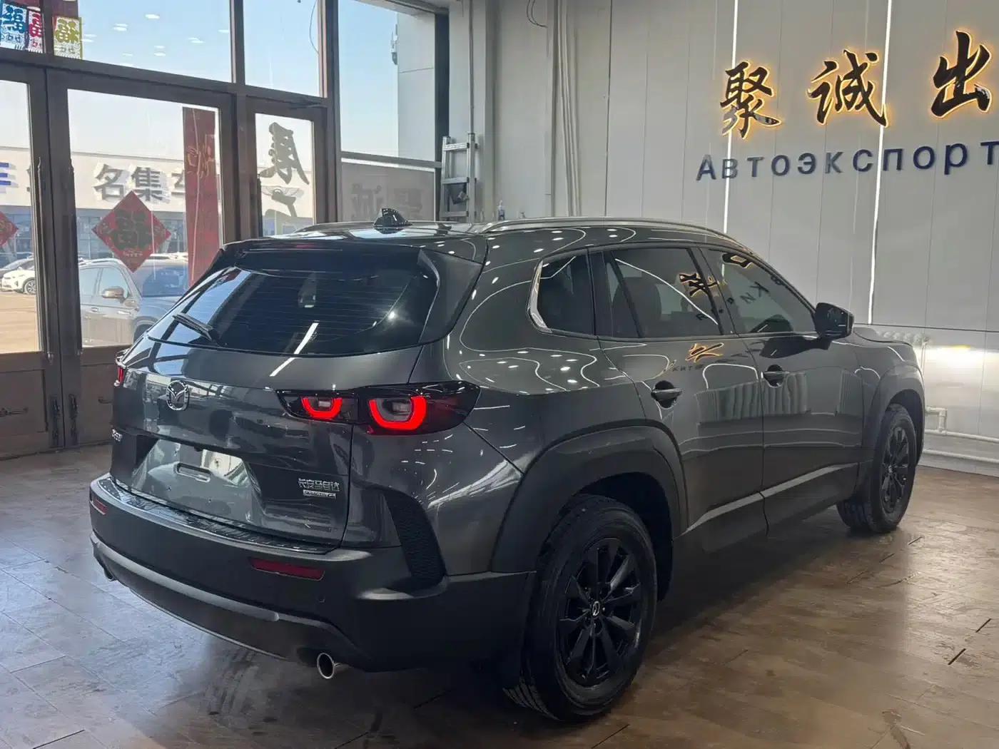 Mazda CX-50 Leading Edition 2023 2.0L — миниатюра 9