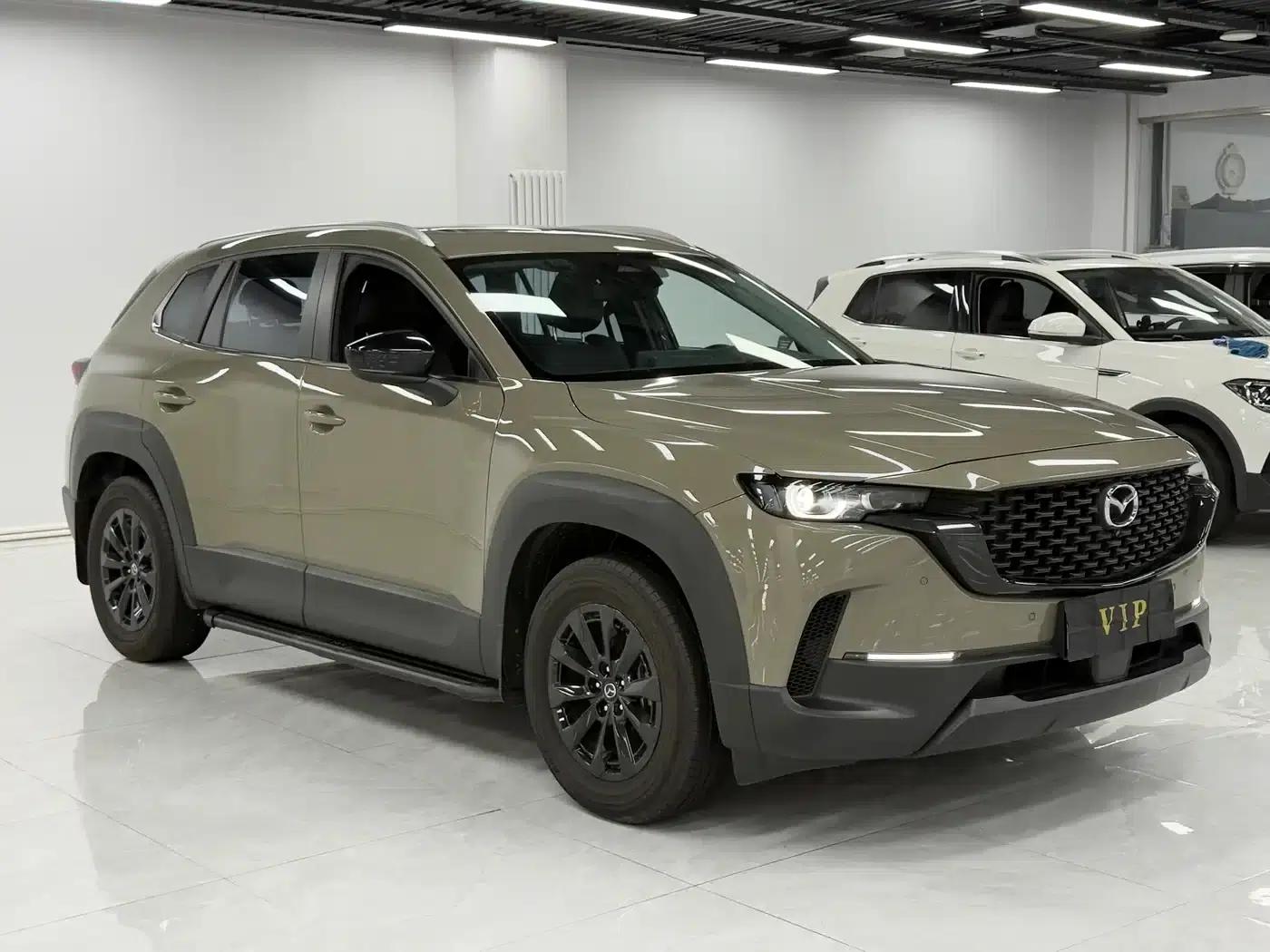 Mazda CX-50 Leading Edition 2023 2.0L — миниатюра 3